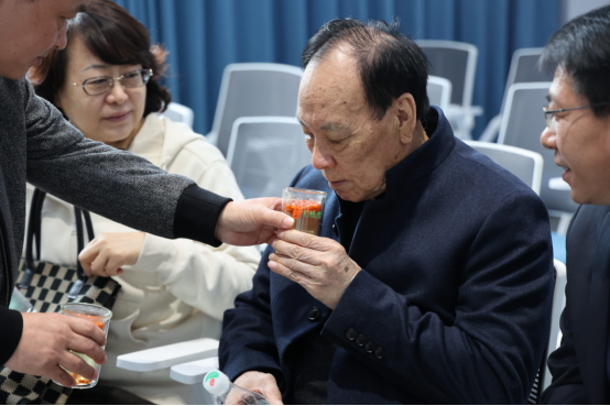 1711618361459737.png image.png