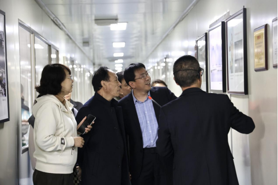 1711618389142195.png image.png